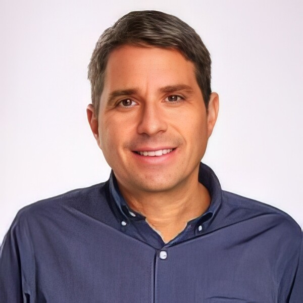 Chad  Stoller