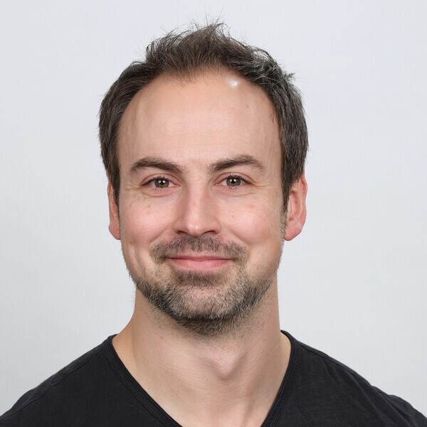 Jonathan  Stringfield 